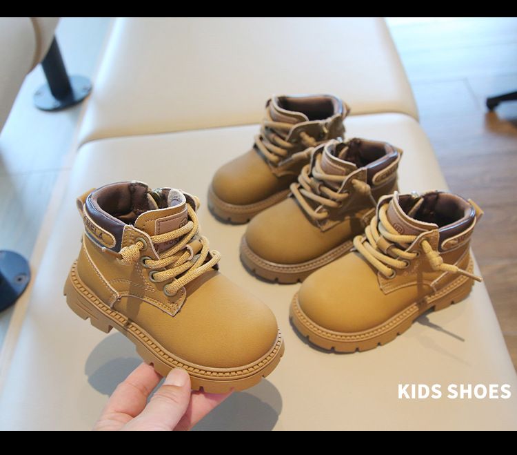 Otoño 2024, nuevas botas pequeñas de cuero para hombres y mujeres, botas Martin de caña media para bebés, edición coreana, zapatos para niños_voghion.com