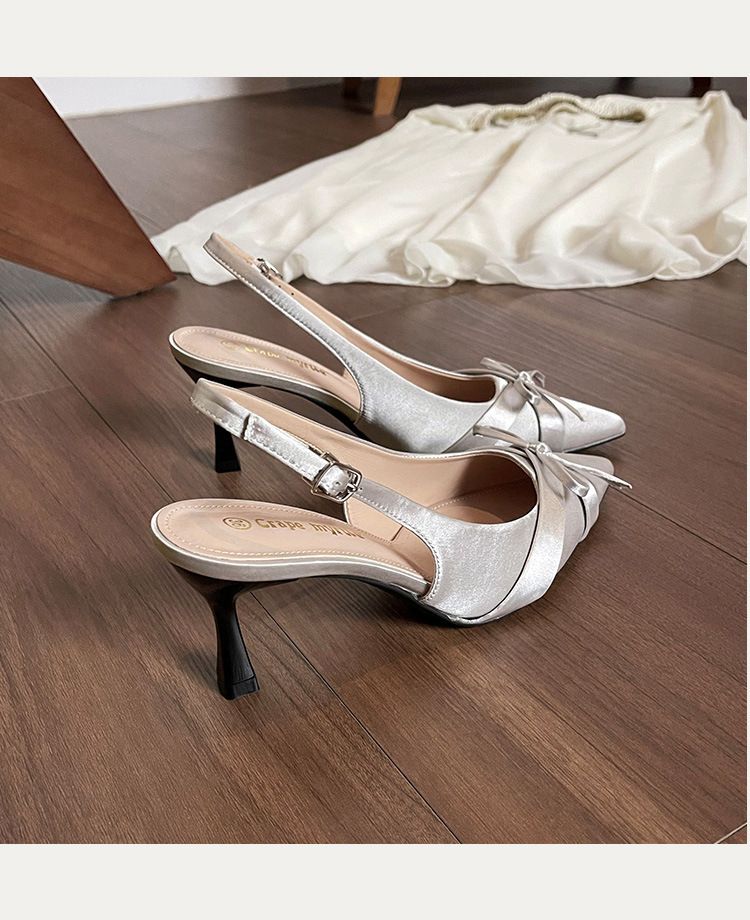 Chaussures d'été élégantes à bout pointu avec nœud en croix et fleurs, confortables et légères, à la mode_voghion.com