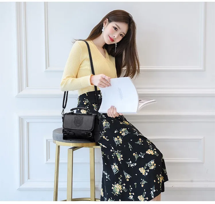 Hanging Decoration Handbag Solid Shoulder Bag 2024 New Large Capacity Bag Soft Square Women's Bag_voghion.com