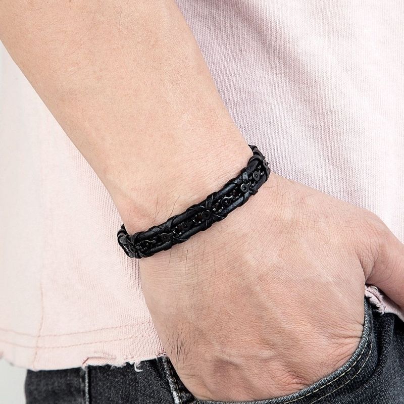 Trendy Jewelry Simple Style Titan Stahlkette Echtes Punk Geflochtenes Lederseil Armband Herrenmode_voghion.com