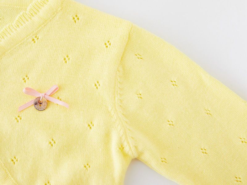 Cardigan élégant en tricot pour fille avec nœud et châle – Robe d'été légère et formelle pour 8 à 16 ans (blanc/rose/jaune)_voghion.com
