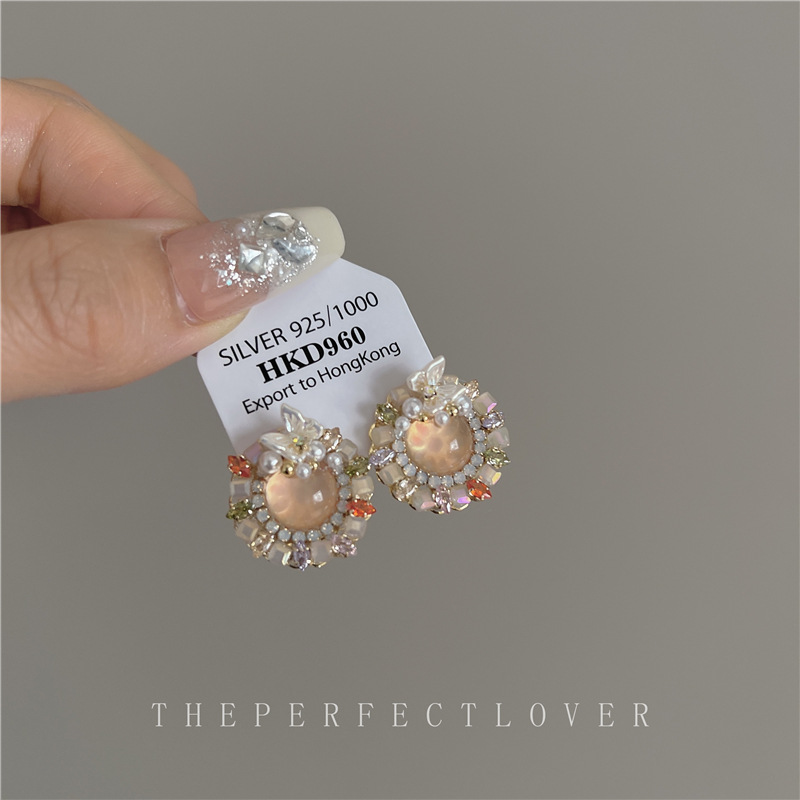 Vintage Korean Niche High-End Crystal Zircon Butterfly Stud Earrings - Sterling Silver Posts For Timeless Elegance_voghion.com