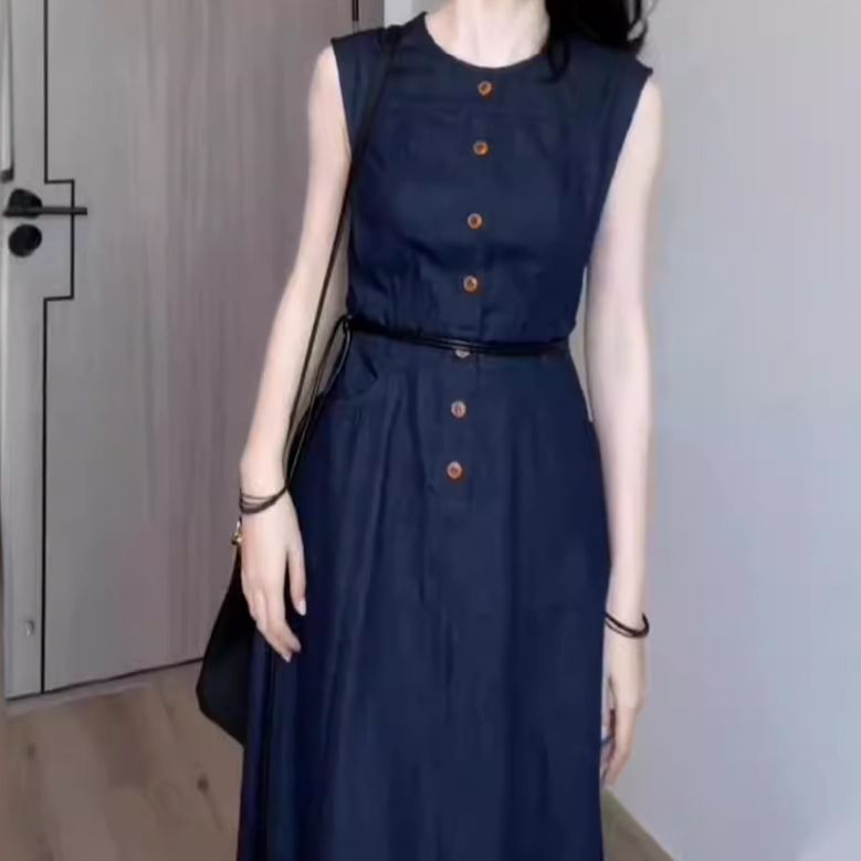 French Blue Denim Sleeveless For Commuting, Slimming A-Line Vest Dress, High-End Exquisite Temperament Long Dress_voghion.com