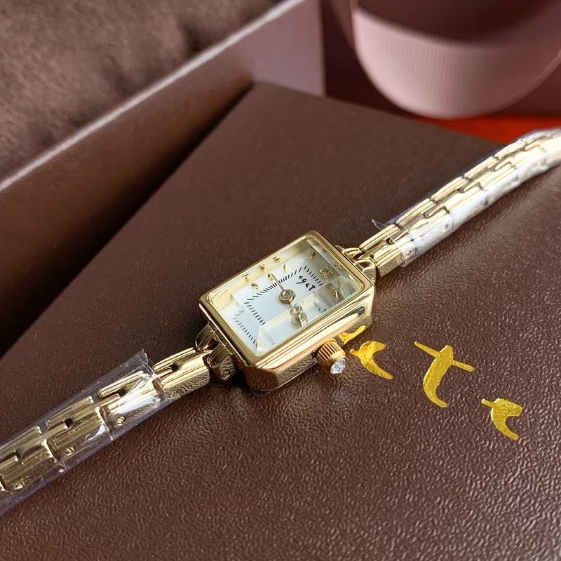 Agete Square Wheat Ear Japanese Style Akadou Women's Watch Quartz Wristwatch For Girlfriend Small Wacth_voghion.com