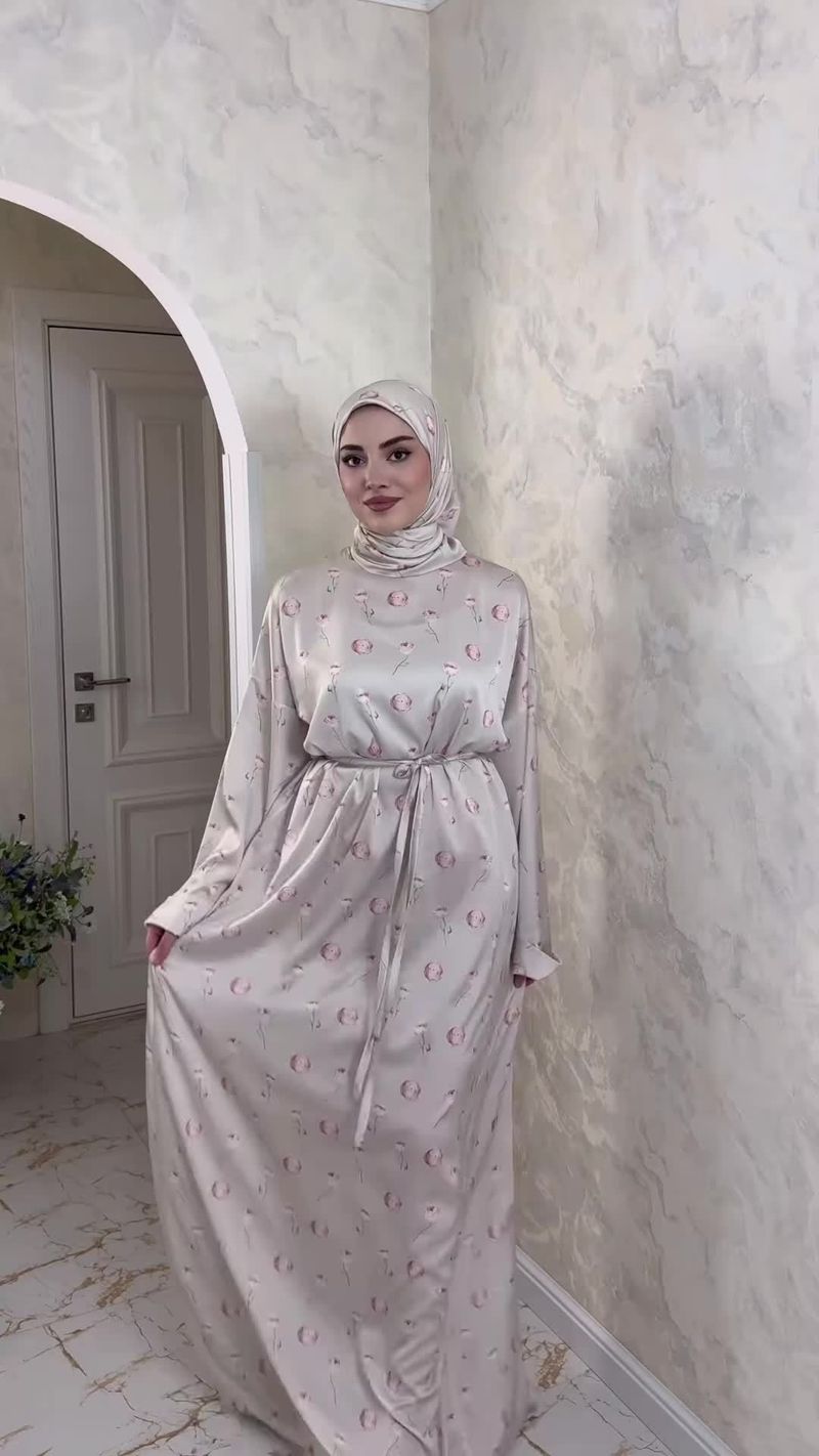 Abito lungo a maniche lunghe con stampa elegante e temperamento da donna, ampio e comodo._voghion.com