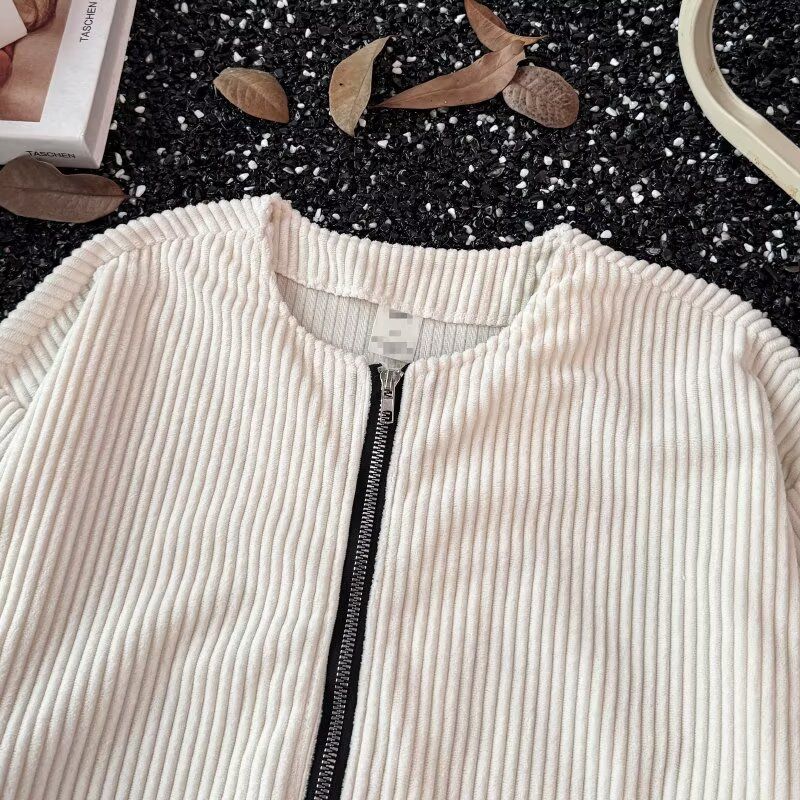 Rugged Half-Zip Corduroy Henley Shirt – Men's Textured Long Sleeve Tee (M-3XL, Breathable, Workwear-Inspired Layering Essential)_voghion.com