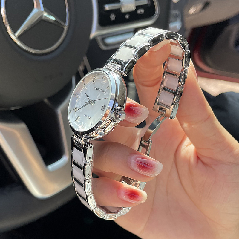 Orologio da donna con calendario e cintura impermeabile al quarzo minimalista in ceramica di nuova moda_voghion.com