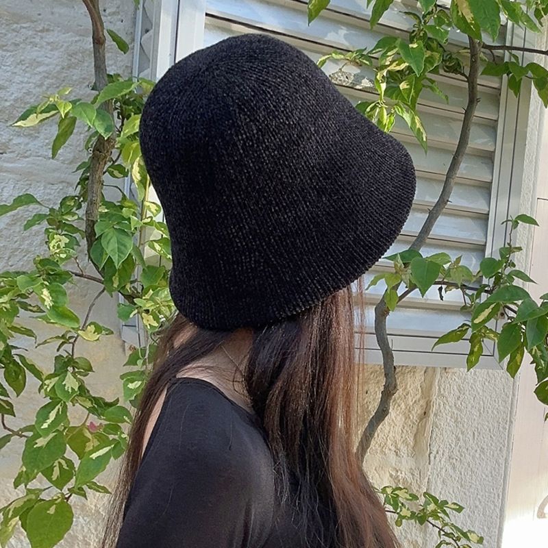 Einfarbiges, warmes Strickmuster für Damen im japanischen Stil, schlichtes, gesichtsschlankmachendes Fischer-Chingille-Design, koreanische Version, individuelle Chenille-Optik_voghion.com