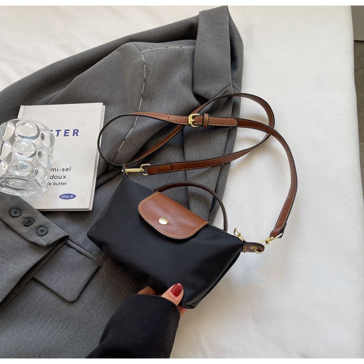 2024 New Nylon Dumpling Bun for Female Niche, Dragon Mini Xiang Splicing Handbag, Premium Single Shoulder Crossbody Bag_voghion.com