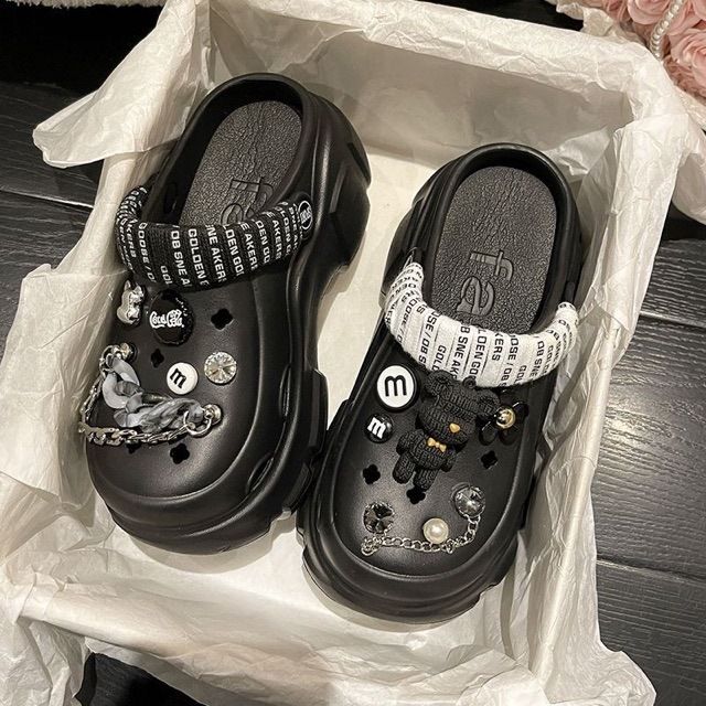 Croc For Women New Summer Outdoor Thick Sole Height Increasing Shoes Non-Slip Internet Celebrity Beach Sandals Women's_voghion.com