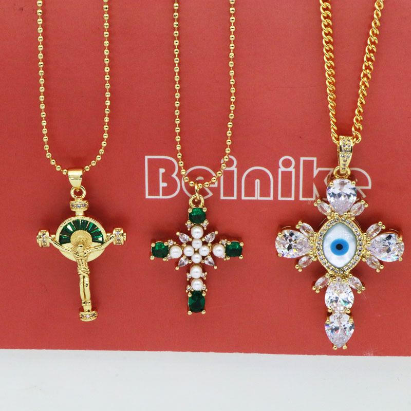 Selling Hot Pearl Zircon Cross Demon Pendant Necklace For Women Fashion Eye Collarbone Chain_voghion.com