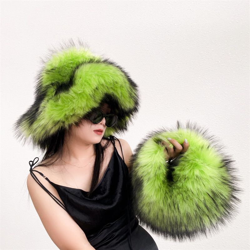 Women's Bags raccoon fur ball bag plush personality punk style Y2K hot girl handbag_voghion.com
