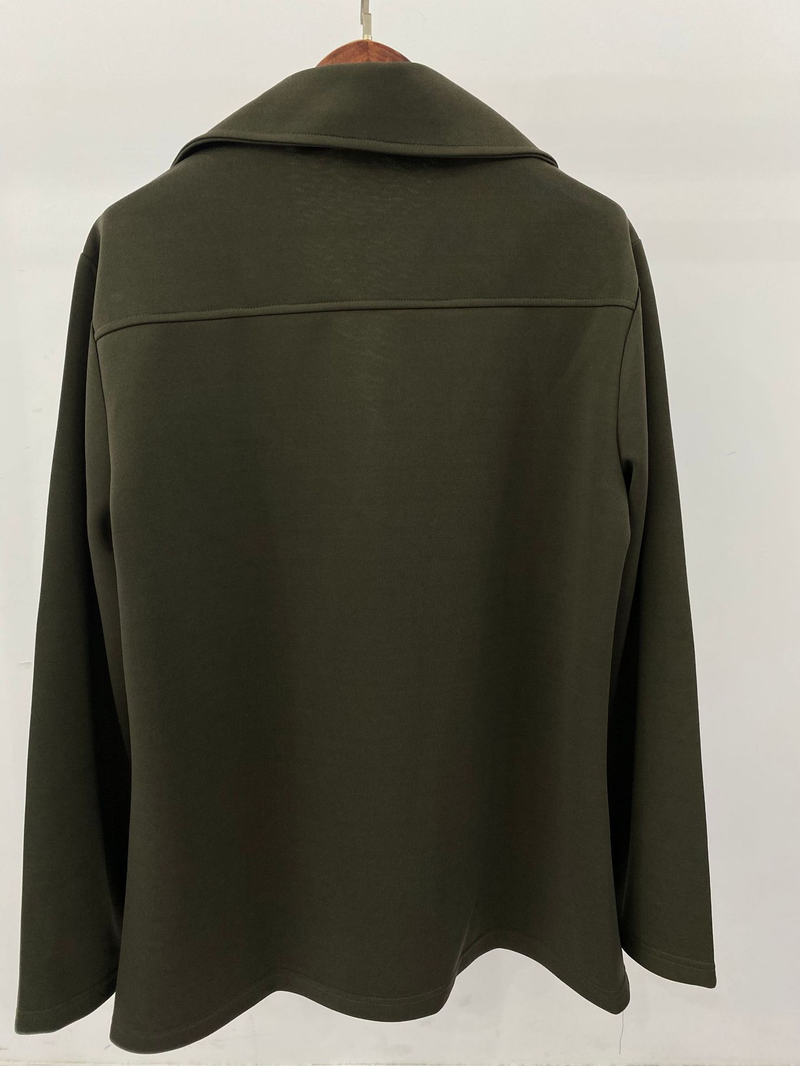 2024. gada rudens/ziemas kompozītmateriāla vīriešu mētelis vidēja garuma divrindu piegriezuma vējjaka ar pogām un atveramu apkakli_voghion.com