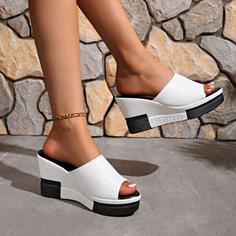 Nouvelles tongs confortables à talons hauts et semelles compensées de couleur unie_voghion.com