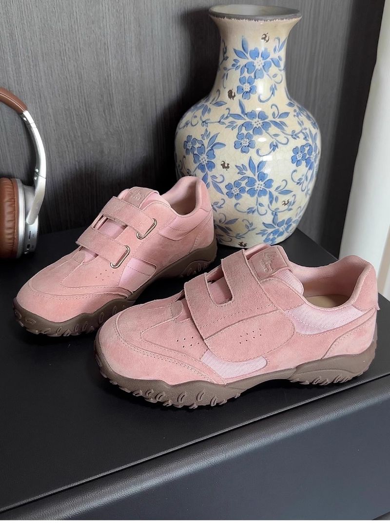 Zapatillas de entrenamiento Agam informales y versátiles con suela gruesa y suave con cinta mágica grande antideslizante y aumento de altura invisible._voghion.com