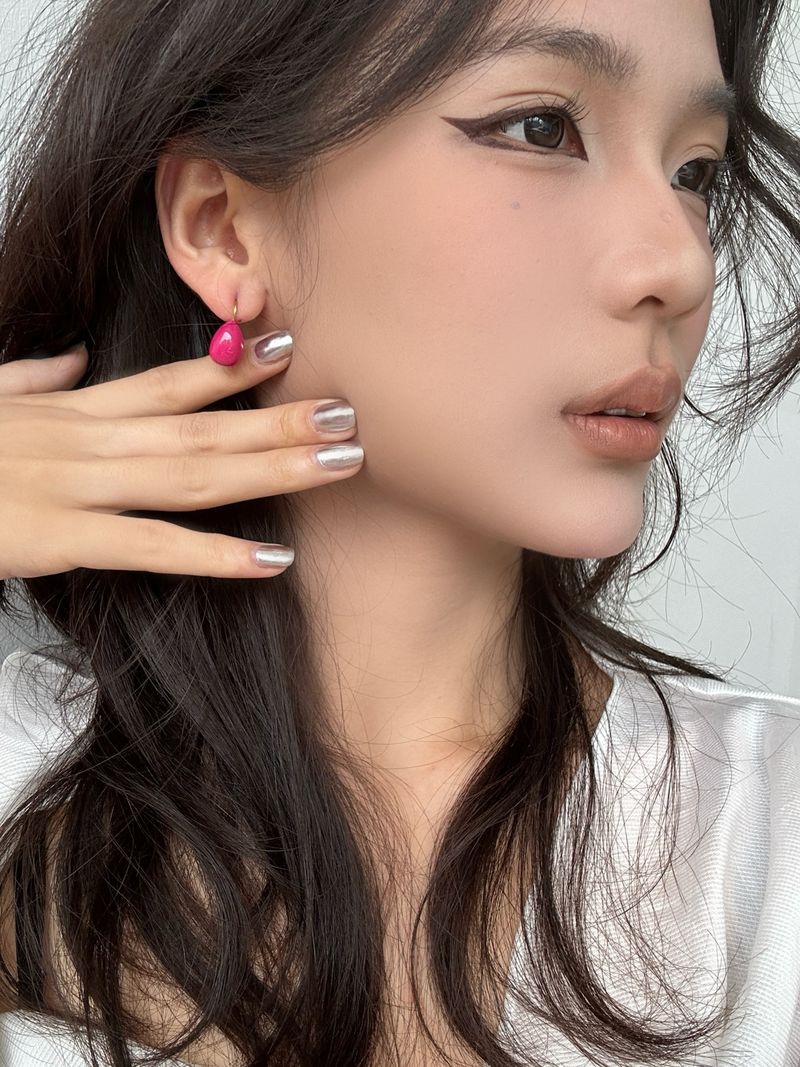 Orecchini estivi colorati a goccia d'olio in acciaio al titanio, design semplice, tutti abbinabili, leggeri, di lusso, di alta qualità, orecchini estivi a goccia d'acqua, non sbiadiscono_voghion.com