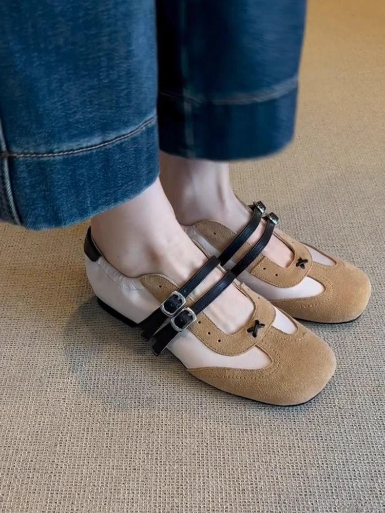 Lancui~ Sportballerinas mit Nischendesign und verstecktem Keilabsatz, zweireihige Mary-Jane-Schuhe, matte Einzelschuhe im Farbblockdesign_voghion.com