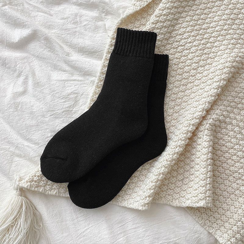 New winter socks for women, thickened brushed warm socks, mid tube socks, ladies' confinement socks, floor towel socks, mid tube socks_voghion.com