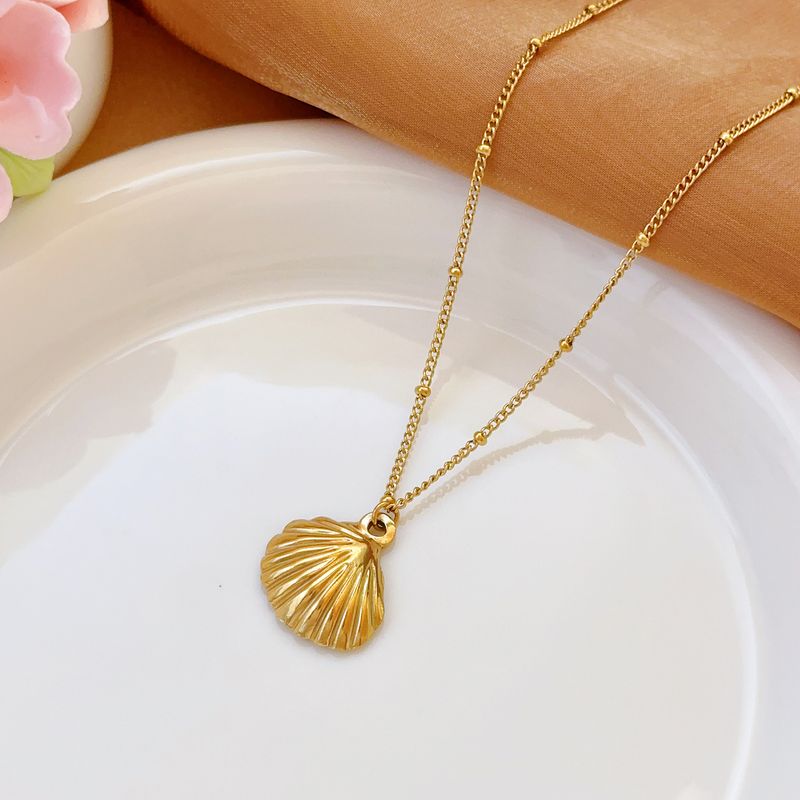 Non-Fading High-End Stainless Steel Choker Gold Collarbone Chain Heart Zircon Pearl Necklace_voghion.com