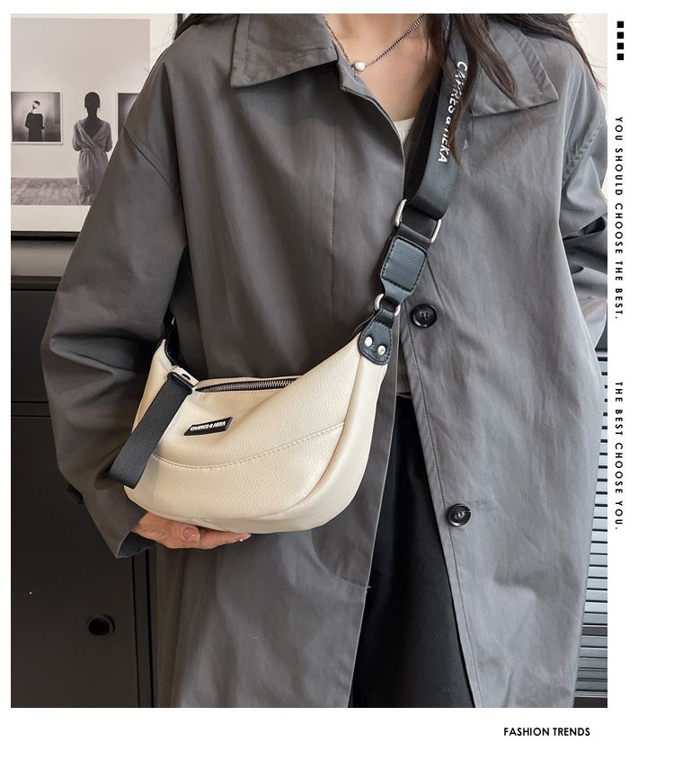 La borsa a tracolla singola da ascella, semplice, alla moda e versatile, è la nuova Dumpling 2023 da donna più popolare di quest'anno._voghion.com