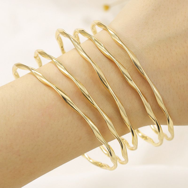 Heißer Verkauf Mobius Armband Set Plain Ring Gold Nische Design Einfache Unregelmäßige Armband Armband Weibliche_voghion.com