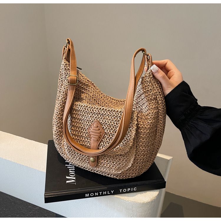 Straw Bag Woven Bag Casual Holiday Wind Straw Bag Women's Single Shoulder Underarm Saddle Bag Large Capacity Beach Bag_voghion.com