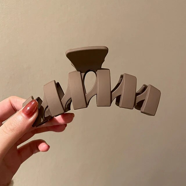 2023 grande clip di capelli di squalo coda di cavallo per le donne clip di artiglio coreano capelli spessi colore solido granchio clip di capelli barrettes крабик для волос_voghion.com