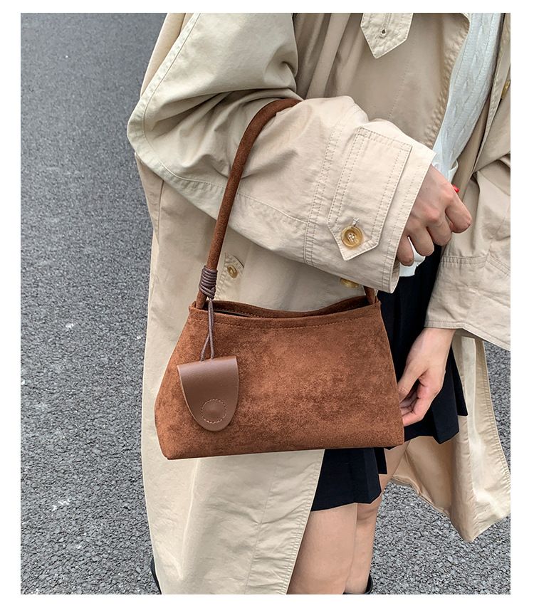 Koreanischen Stil Ins Nischen Design Unterarm Einfache Trendy Taschen Einzelne Schulter Matte Mode Mutter-Tochter Tasche Vielseitig_voghion.com