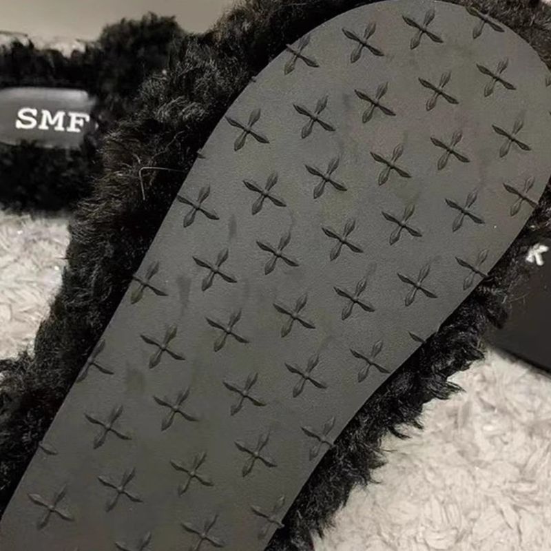 26SS Nuove pantofole pelose con fiori incrociati SMFK X da donna, nere, con suola spessa, comode e piatte, per l'uso all'aperto_voghion.com