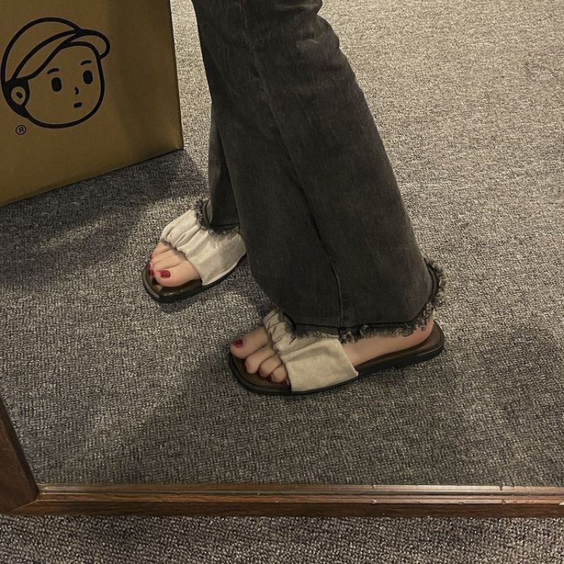 Niedrige (weniger als 3 cm) flache Sandalen mit niedrigem und mittelhohem Absatz aus Gummi, Hausschuhe, einzelne Lederschuhe, lässige Sportschuhe für Damen_voghion.com