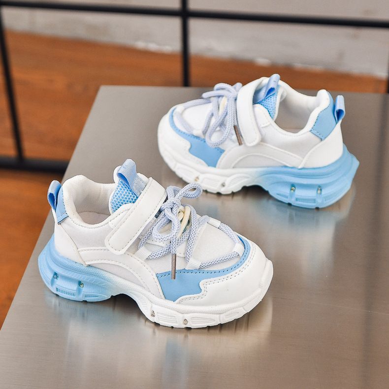 Chaussures de sport coréennes pour filles, printemps-automne 2025, chaussures de course à LED pour enfants, semelles souples, vente en gros_voghion.com