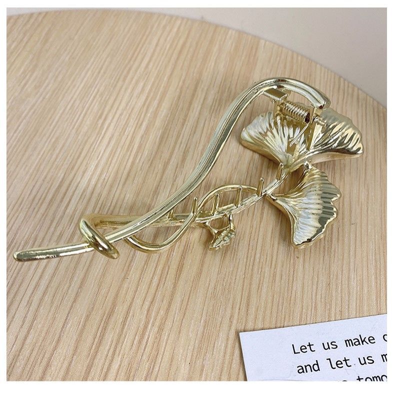 Wald-Ginkgoblatt-Rückseite des Kopfes Ein-Wort-Klaue Feminines Design Sinn Haarnadel Antiker Stil Hai-Clip Haar-Accessoire_voghion.com