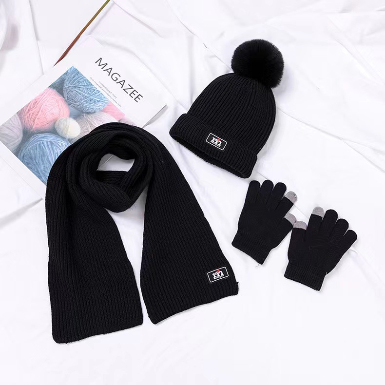 Simple M label children's wool autumn and winter new children's hat scarf gloves three piece set solid color warm_voghion.com