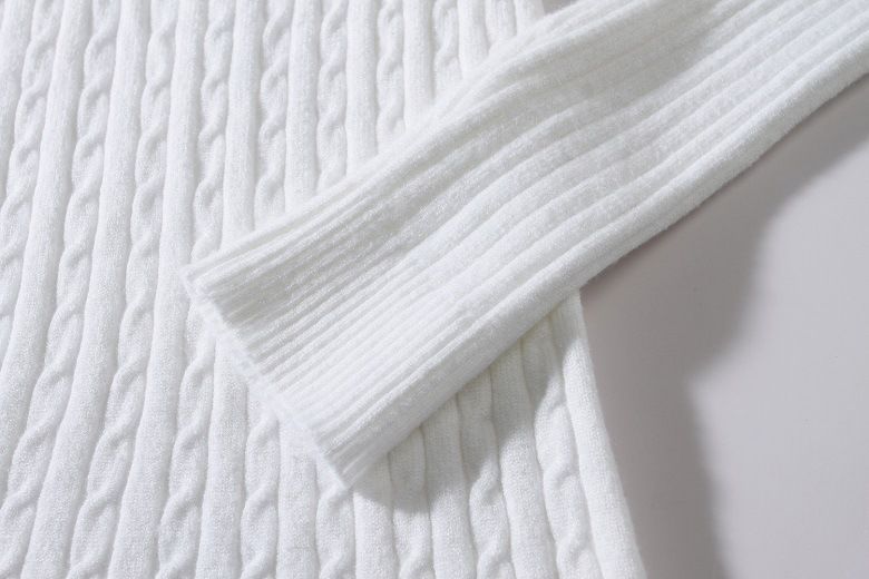 Men's Clothing Autumn And Winter Running Volume Sweater Men's High Collar Pullover New Flower Sweater Casual Knit Sweater Bottom Line Sweater Spot_voghion.com