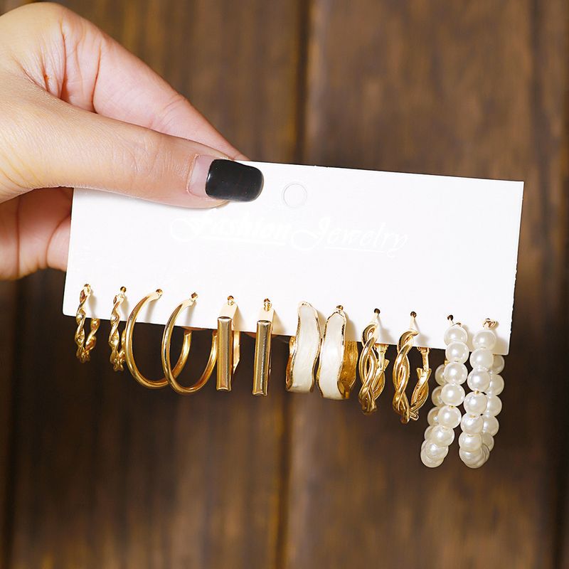 Kreative geometrische Ohrringe, Retro-Perlenohrringe, Ohrring-Set im Hepburn-Stil, 6-teilig, Metallohrringe im europäischen und amerikanischen Stil_voghion.com