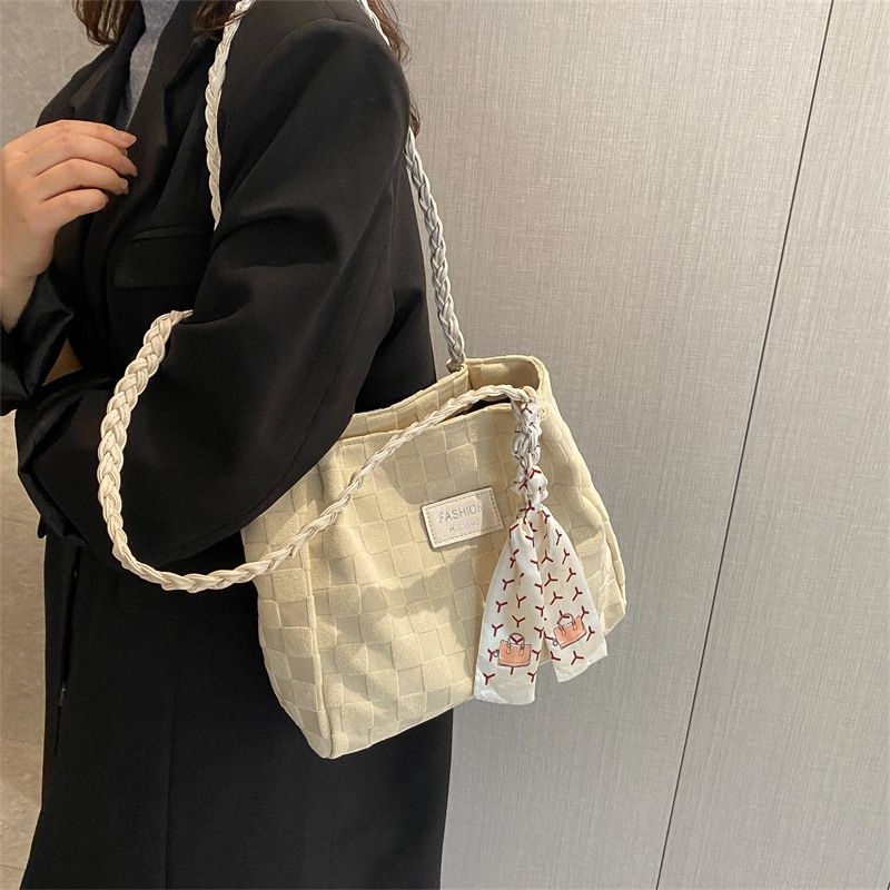 Bag, large capacity women's bags, autumn and winter popular versatile square tote bag, casual scarf, shoulder bag_voghion.com