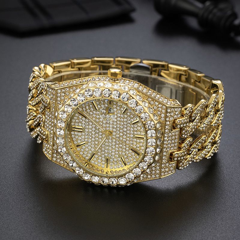 Men's Watch Hip Hop Iced Diamond Watch Men's Fashion Cuban Chain Quartz Watch_voghion.com