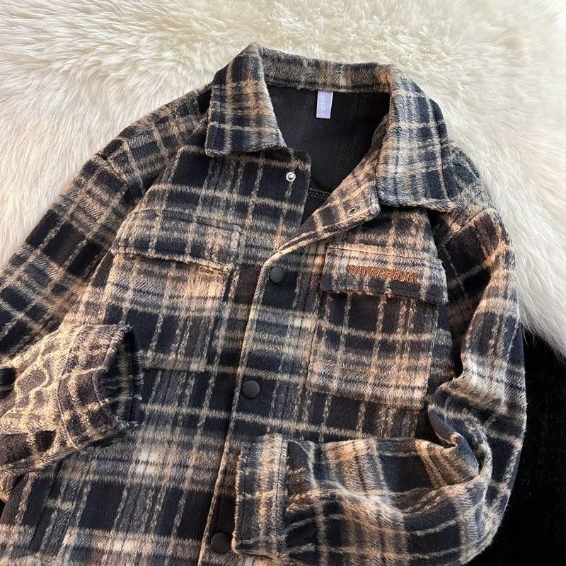 Vintage-Karo-Tweedjacke für Damen und Herren – Übergroße, lässige Shacket mit klassischem Karomuster (Rot/Schwarz)_voghion.com