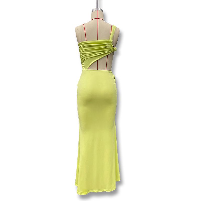 Abito lungo arricciato con lacci, tinta unita, alla moda, con schiena scoperta, monospalla, estivo 2025_voghion.com