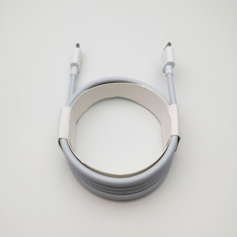 Duales TYPE-C C-auf-C PD CTOC-Kabel, 18-W-Schnellladedatenkabel_voghion.com