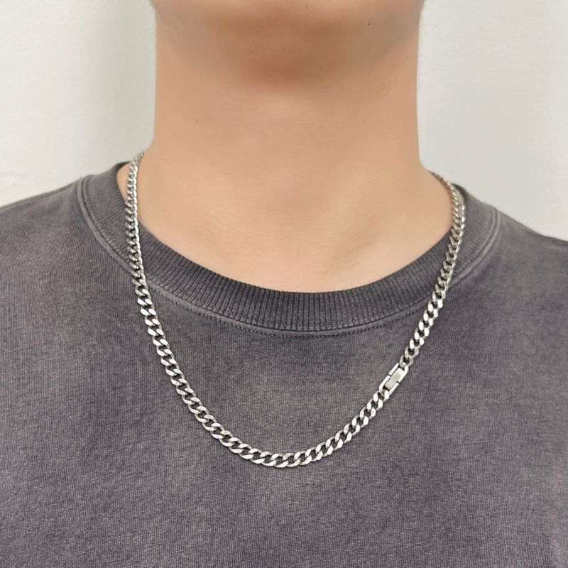 Collana con catena cubana, unisex, stile street hip-hop, semplice e versatile, in acciaio e titanio, resistente allo sbiadimento, con chiusura a moschettone._voghion.com