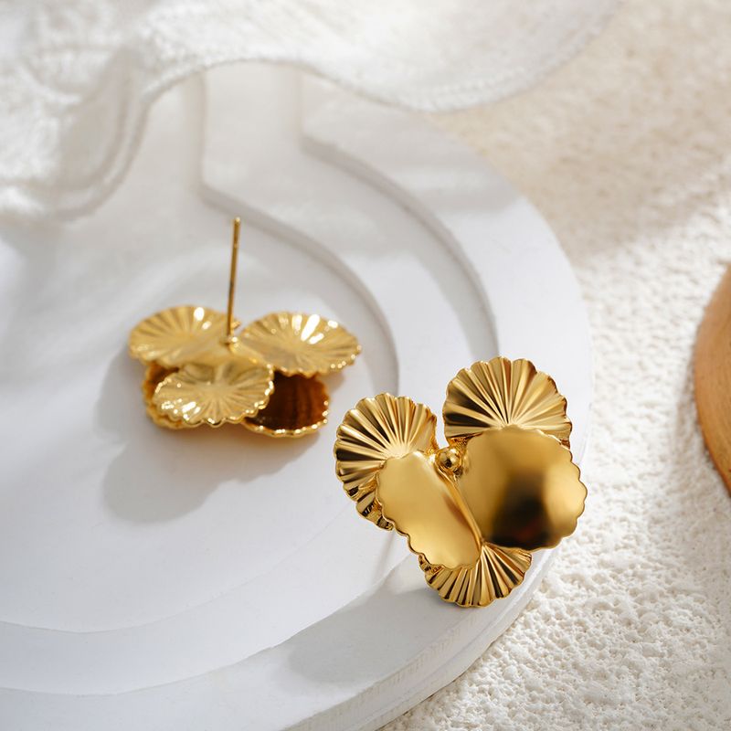 Unisex Retro Petal Earrings High End Niche Novel Design Irregular Fold Earrings_voghion.com