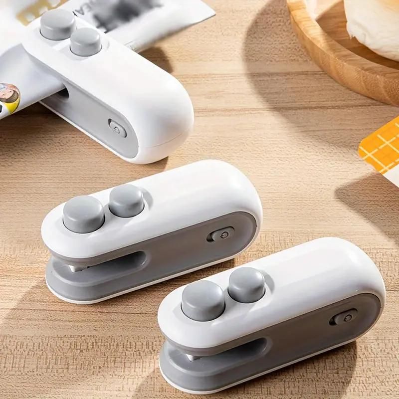 2-in-1 Rechargeable Mini Snack Bag Sealer With Cutter Heat Vacuum Sealer For Fresh Food Storage_voghion.com