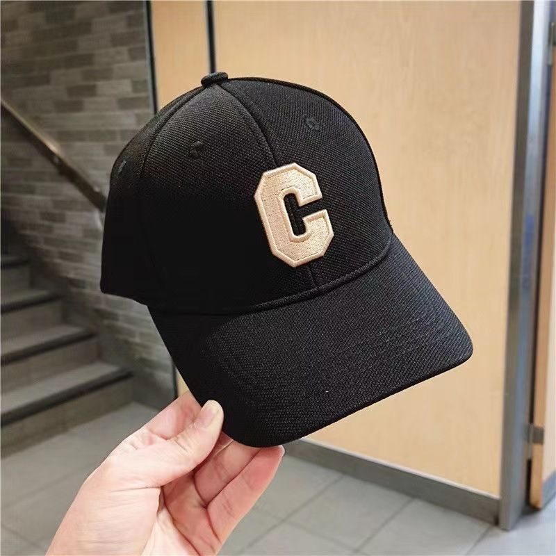 Hat Women's Summer Versatile Alphabet Baseball Hat Duck Tongue Hat Wide brim Show Face Small Duck Tongue Hat Fashionable_voghion.com