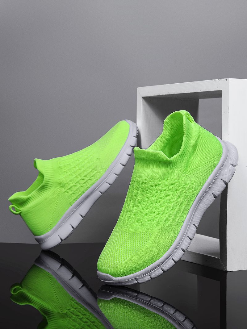 Plus Size Women's Breathable Sock Sneakers Slip-On Lazy Shoes_voghion.com