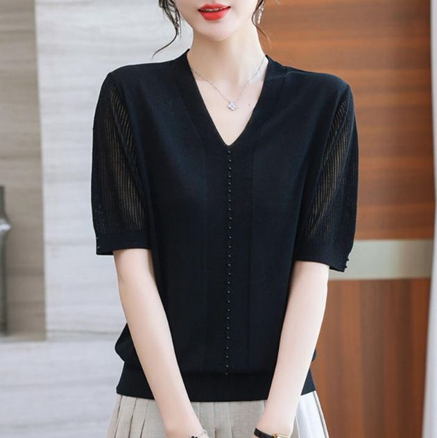 T-shirt tricoté de style occidental d'été à manches courtes pour femmes, nouveau style 2024, grande taille ample, col en V, vêtements pour maman,_voghion.com