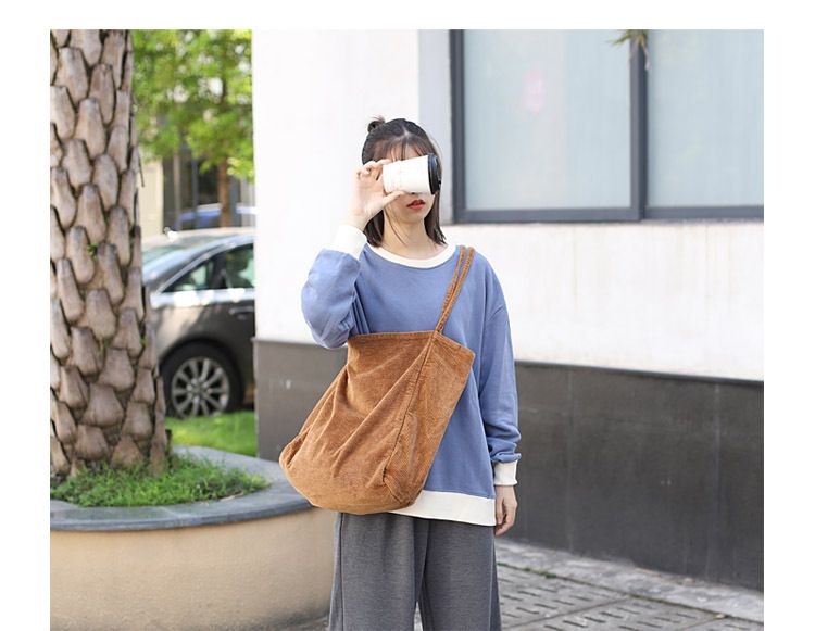 Freizeit-Einkaufstasche mit großem Fassungsvermögen in koreanischer Version, modische Handtasche aus Cord-Canvas, einfache und künstlerische Retro-Umhängetasche für Damen_voghion.com