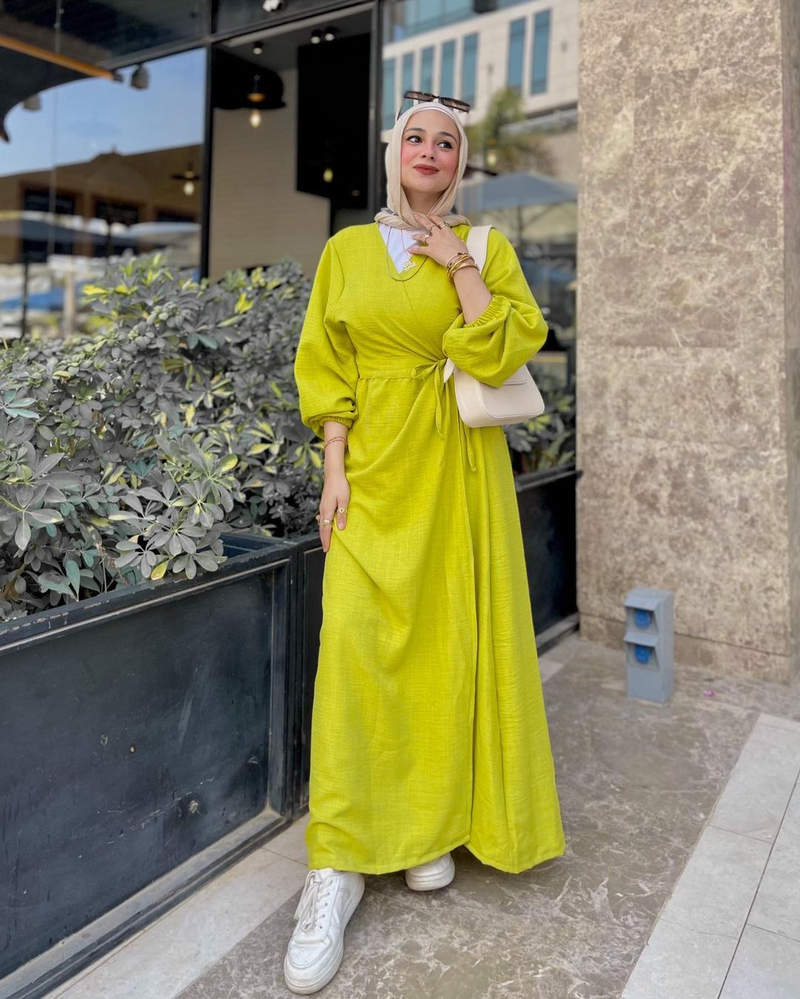 Damenbekleidung Herbst neue Mode lose langärmelige Schnürstrickjacke Robe Kleid_voghion.com