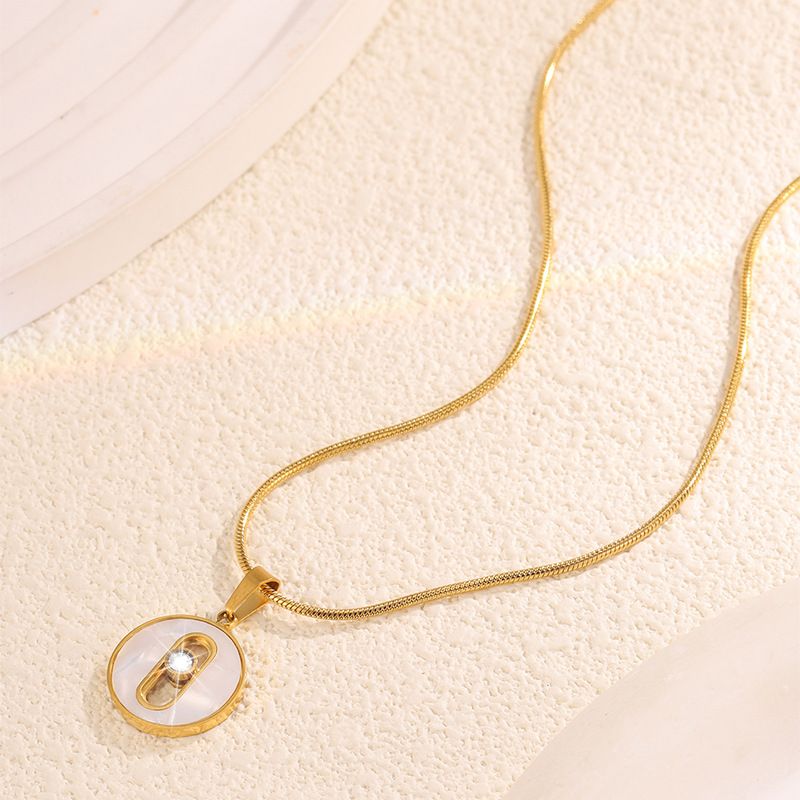 Colar feminino com pingente dourado, corrente clavicular moderna com diamante único vazado deslizante, alta especificação, aço titânio simples._voghion.com