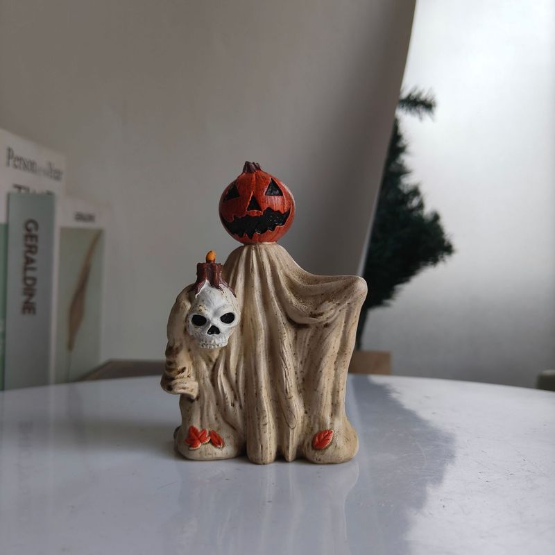 Statue de sorcier à tête de citrouille - Décoration d'Halloween en résine pour table d'entrée de maison, figurine en cape_voghion.com
